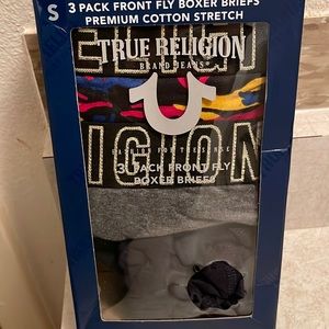 TRUE RELIGION MEN'S BOXER BRIEFS